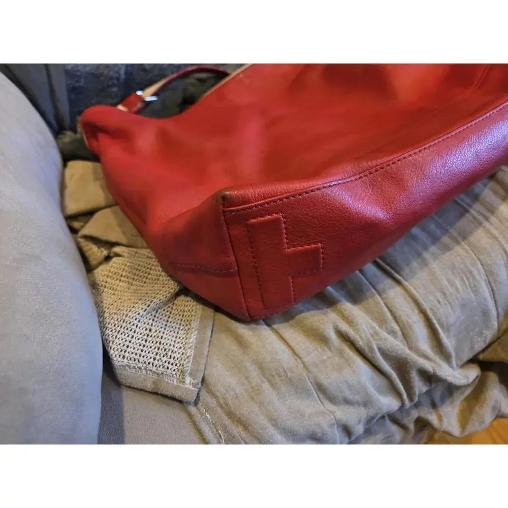 Tory Burch Red Leather boho Shoulder Bag with Logo Accent